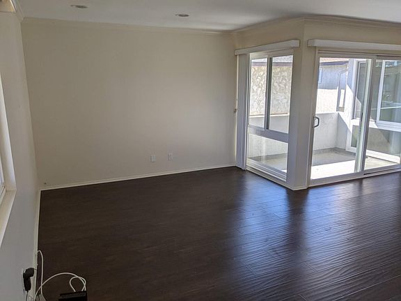 5th image of 4207 Hilaria Way