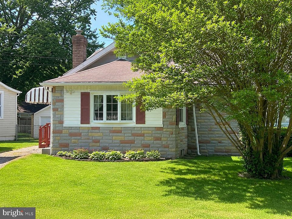 1st image of 7405 Greenbank Rd