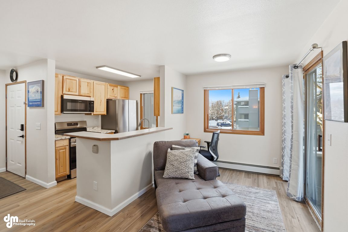 next background image