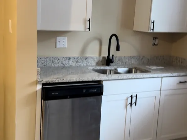 924 Lexington Ave APT 2, Cincinnati, OH 45229