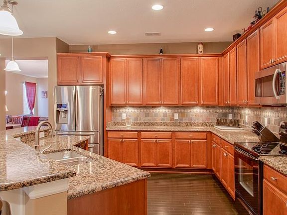 2nd image of 2826 Ara Dr