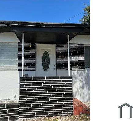 5501 NW 6th Ave — Photo 1