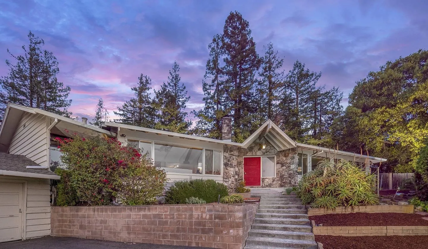 3986 Altadena Ln photo 1