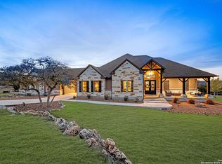 32 Phillip Ranch Rd, Boerne, TX 78006