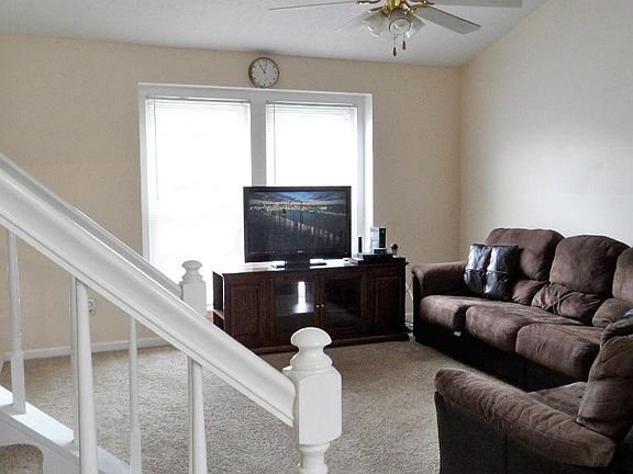 4th image of 4235 Aruba Dr