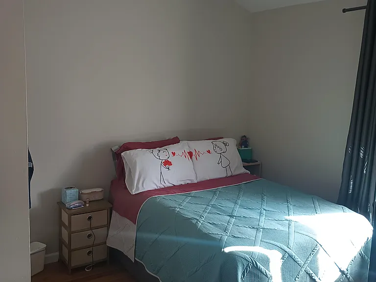 38 Glenwood Ave #4 — Photo 6