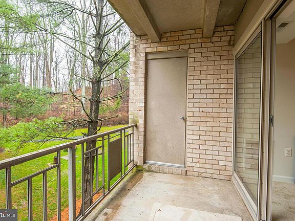 5th image of 12215 Braxfield Ct APT 12