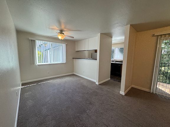 5th image of 7645 Weatherstone Ln NE #E