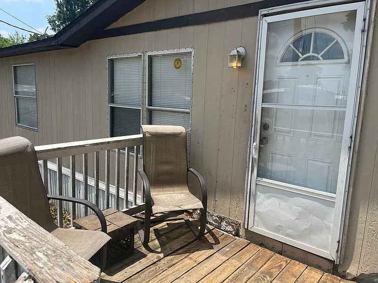 828 Partridge Bend Rd — Photo 16