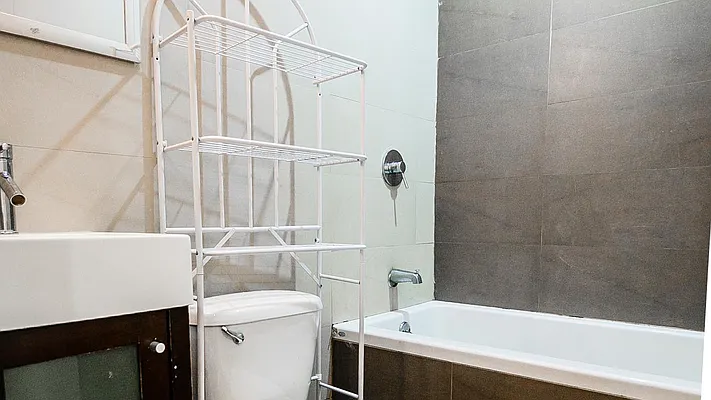 Rented by Nooklyn NYC LLC | media 8