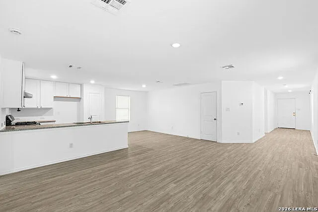 422 De Herrera — Photo 6