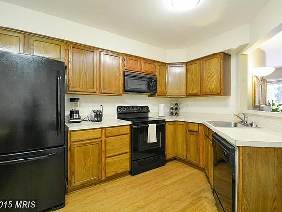 5th image of 8305 Green Heron Way #10