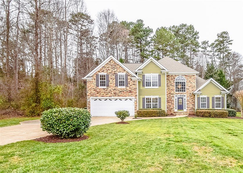 1st image of 21337 Crown Lake Dr