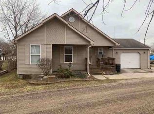 6133 Blanchett Rd, Newport, MI 48166