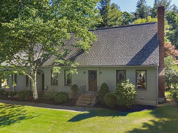 2nd image of 130 Mixter Rd