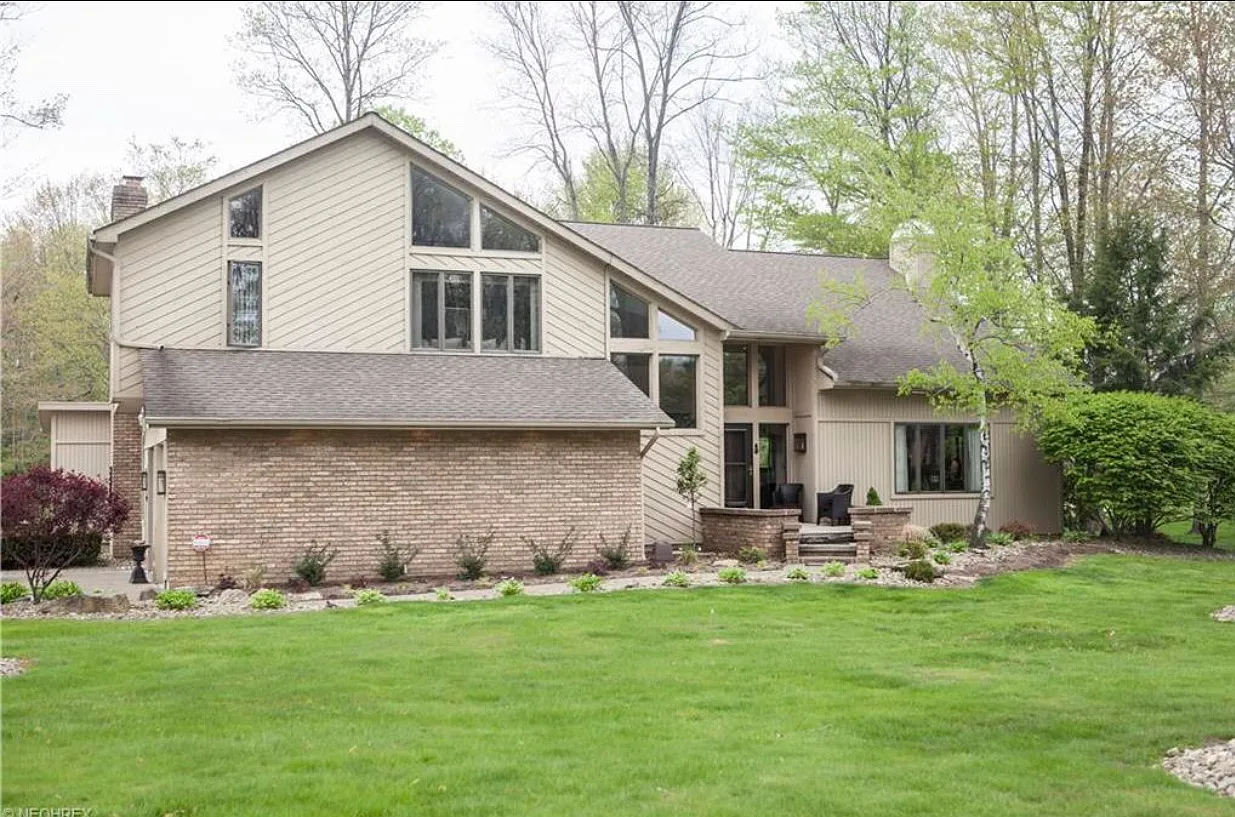 396 Hawthorne Trl photo 1