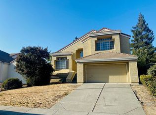 2862 Conifer Dr, Fairfield, CA 94533