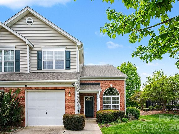 2nd image of 3315 Summerfield Ridge Ln