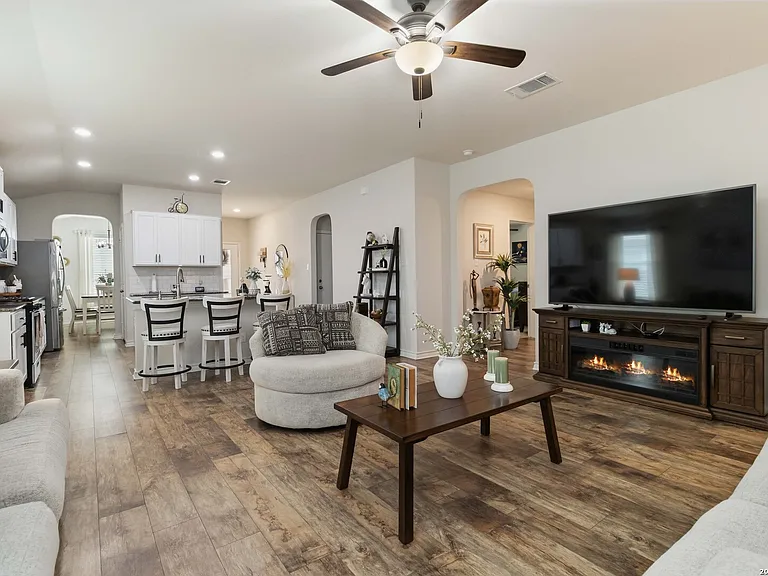 6638 Hoffman Pln — Photo 14
