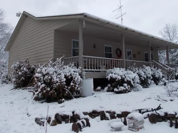 S3255 Buckhorn Rd, Reedsburg, WI 53959