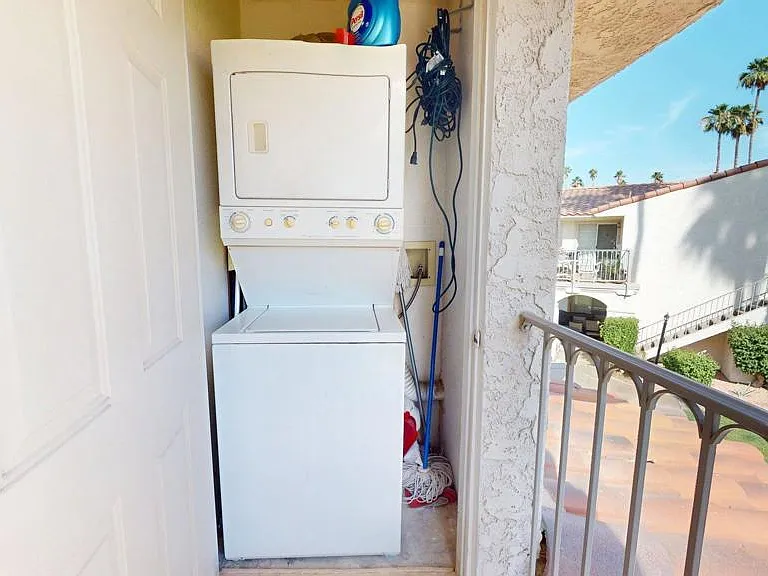 505 S Farrell Dr #O90 — Photo 21