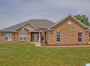 871 Dan Tibbs Rd NW, Huntsville, AL 35806