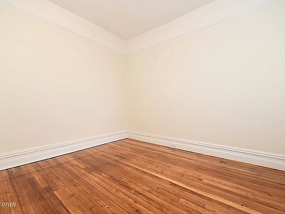 5th image of 51 Tiemann Pl #64