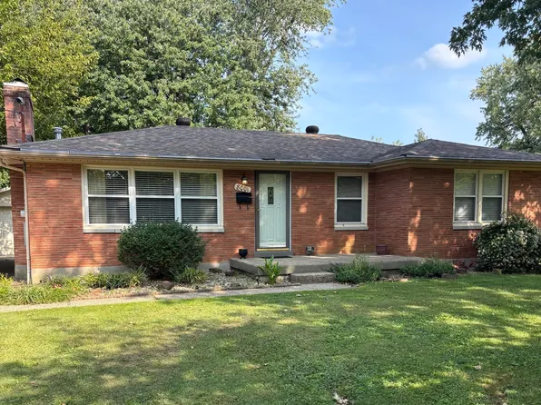 8001 Daffodil Dr, Louisville, KY 40258