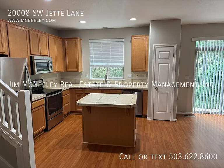 20008 SW Jette Ln — Photo 2