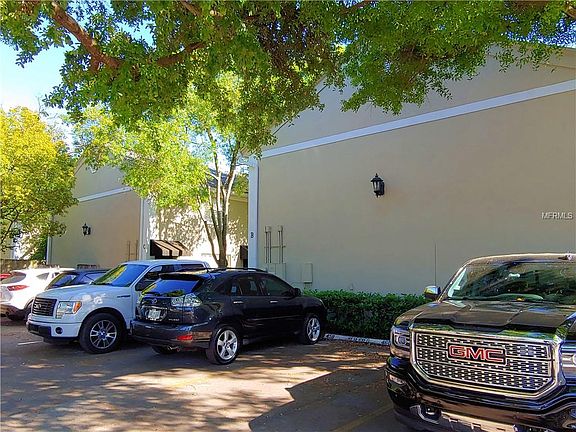3rd image of 408 S Arrawana Ave