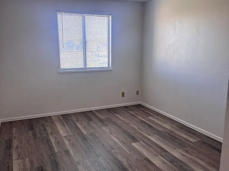 1111 Horizon Dr #506 — Photo 12