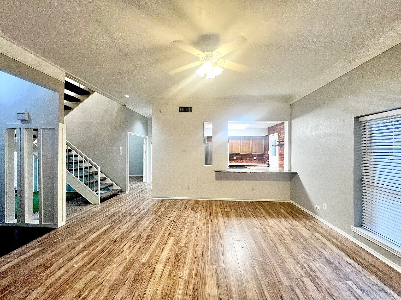2 bed, 2.5 bath, 1680 sqft, $2,095 — Photo 1