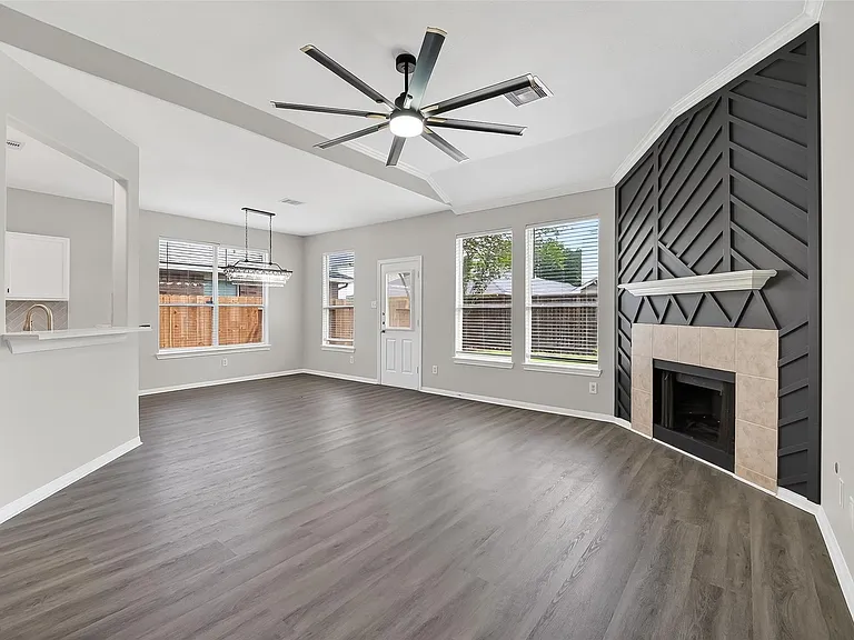 16311 Yabbie Dr — Photo 11