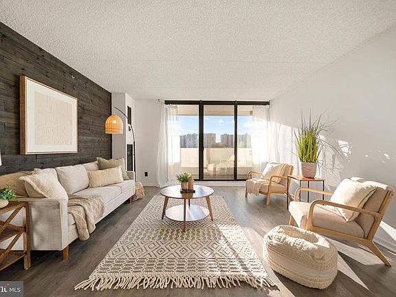 3rd image of 5911 Edsall Rd APT 908