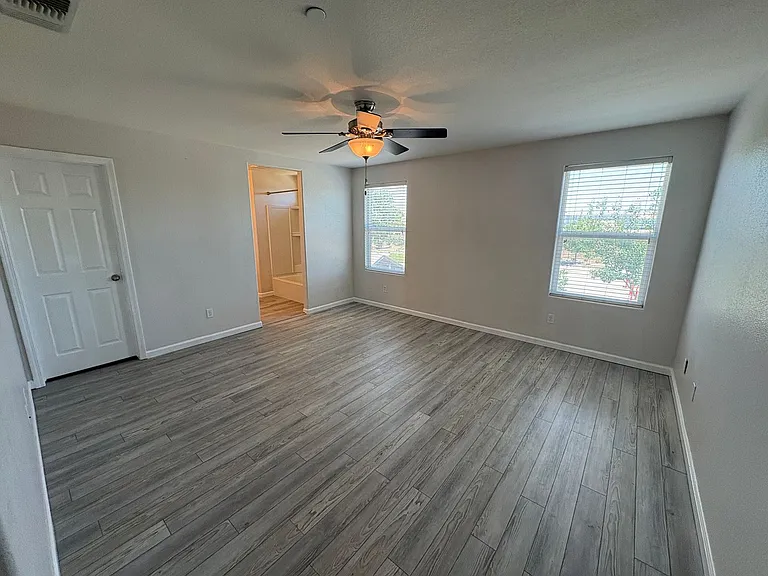 3726 N Shady Ct — Photo 12