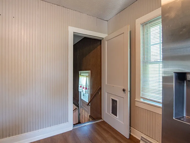 1231 Crume Rd — Photo 37
