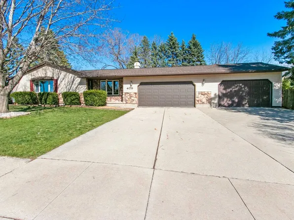 409 Lois St, De Pere, WI 54115