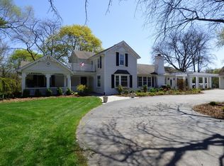 129 Old Dundee Rd, Barrington, IL