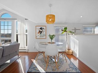 888 W 13th Ave #404, Vancouver, BC