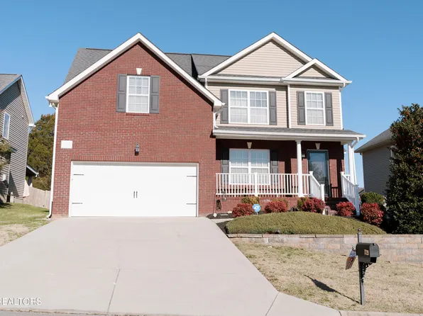 1729 Point Wood Dr, Knoxville, TN 37920