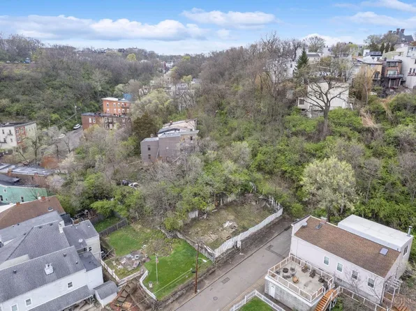 403 Renner St, Cincinnati, OH 45214