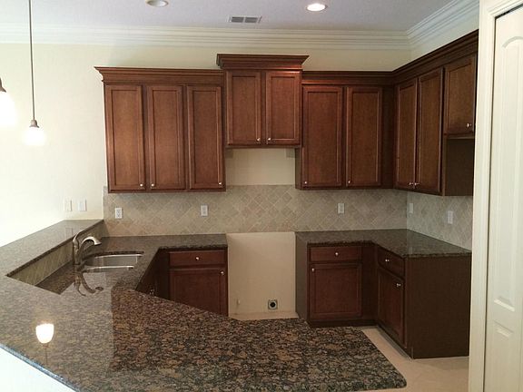 3rd image of 6117 NW Kendra Ln