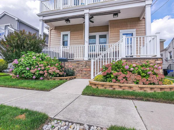 39 N Essex Ave, Margate, NJ 08402