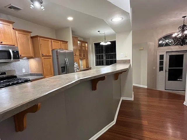 4043 Waterford Dr — Photo 5