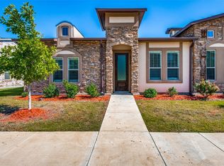 3034 Solana Cir, Denton, TX 76207