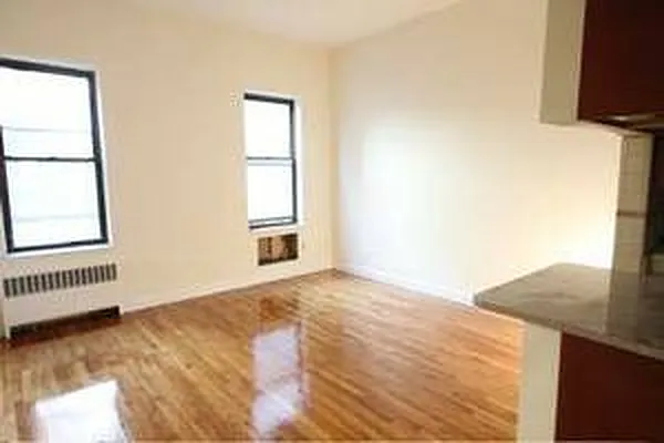 Rented by Mason Group LLC | media 16