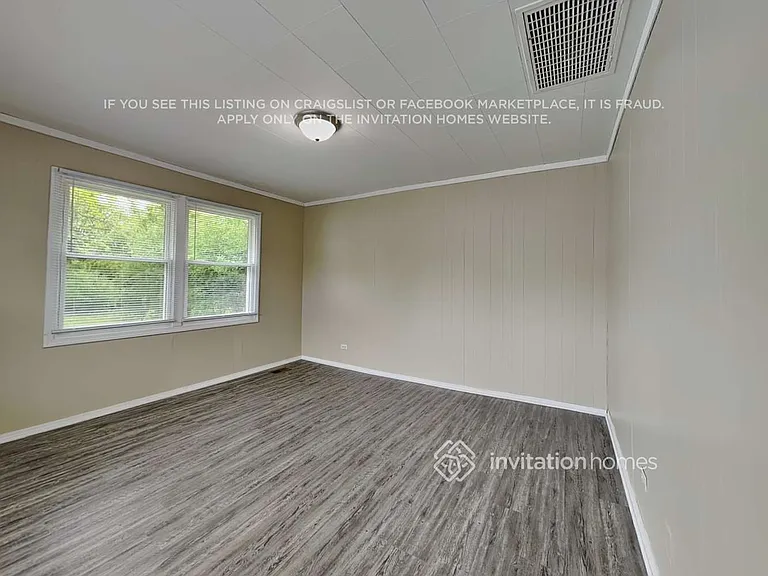2602 Fremont St — Photo 9
