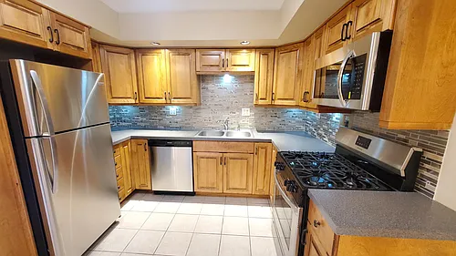 1107 Holiday Ln #2 Photo 1