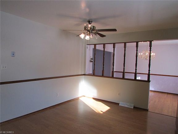 4th image of 2625 Bonny Blvd