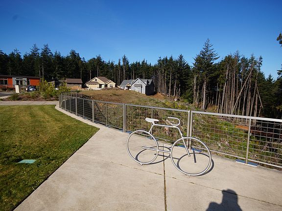 5th image of 4316 SE Ellis St Lot 9